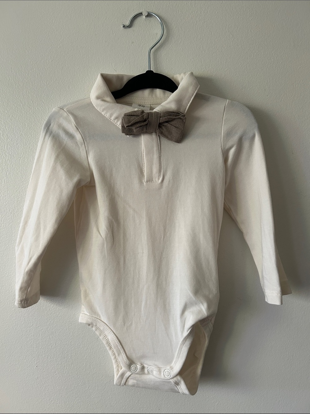 H&M Cream Long-Sleeve Baby One-Piece with Bow Collar